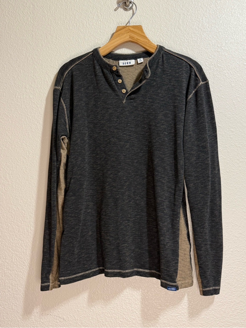 ROWM - Black Long-Sleeve Henley Shirt with Contrast Panels - Size Medium